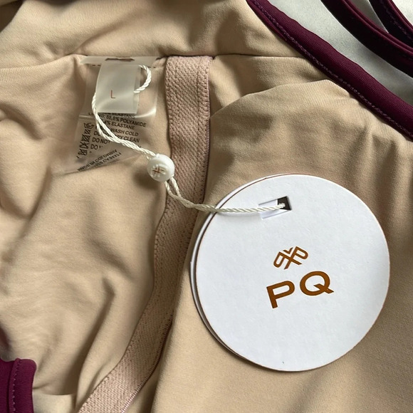 PQ Joy Scoop-Neck One-Piece Swimsuit Size L - Picture 6 of 8